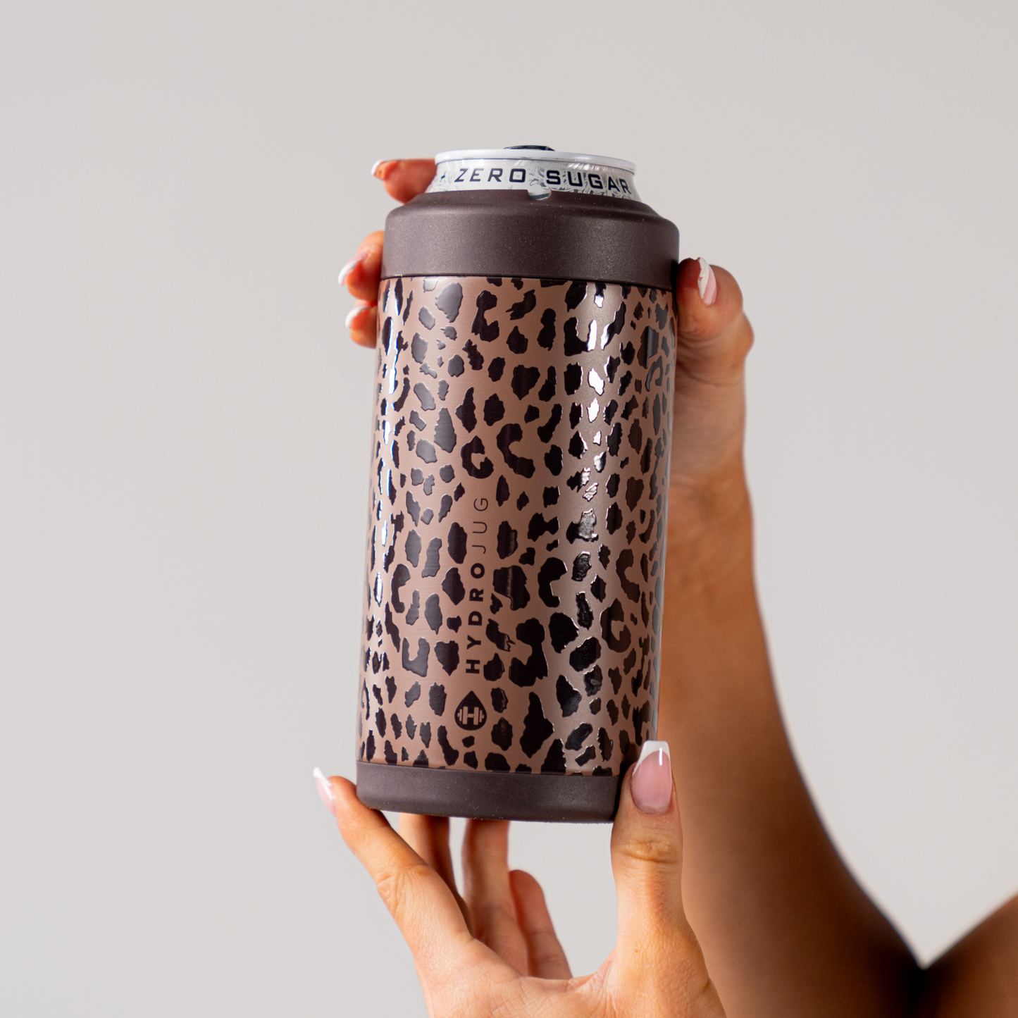 brown-leopard-r2 16ozCan-BrownLeopard-WPI-6.png